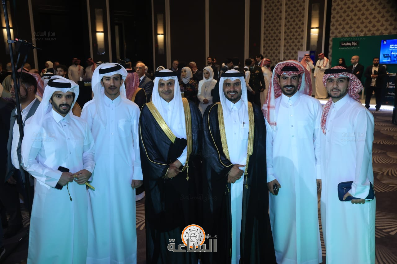 Madar Al-Saa Images 0.9432772145387291