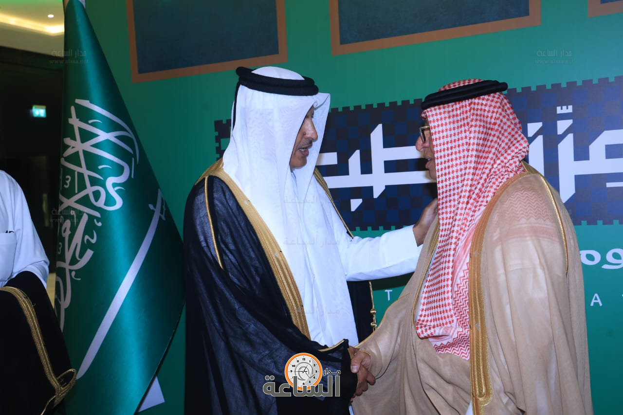 Madar Al-Saa Images 0.8246559242398345