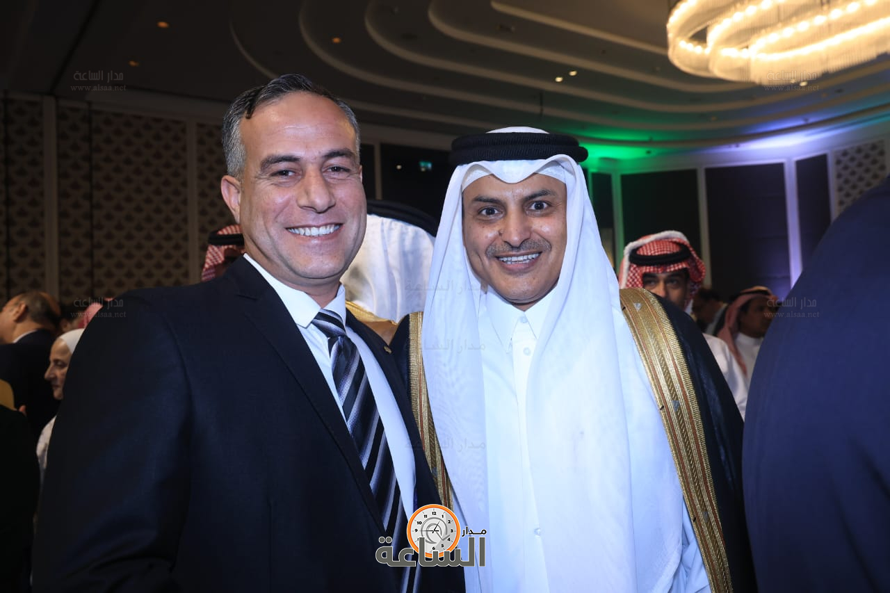 Madar Al-Saa Images 0.527583594267698