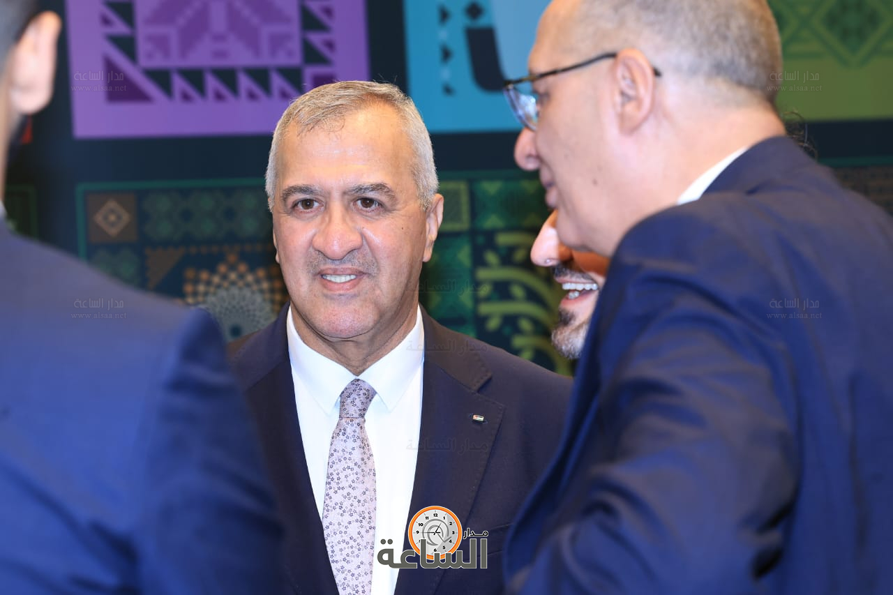 Madar Al-Saa Images 0.14793532702736256