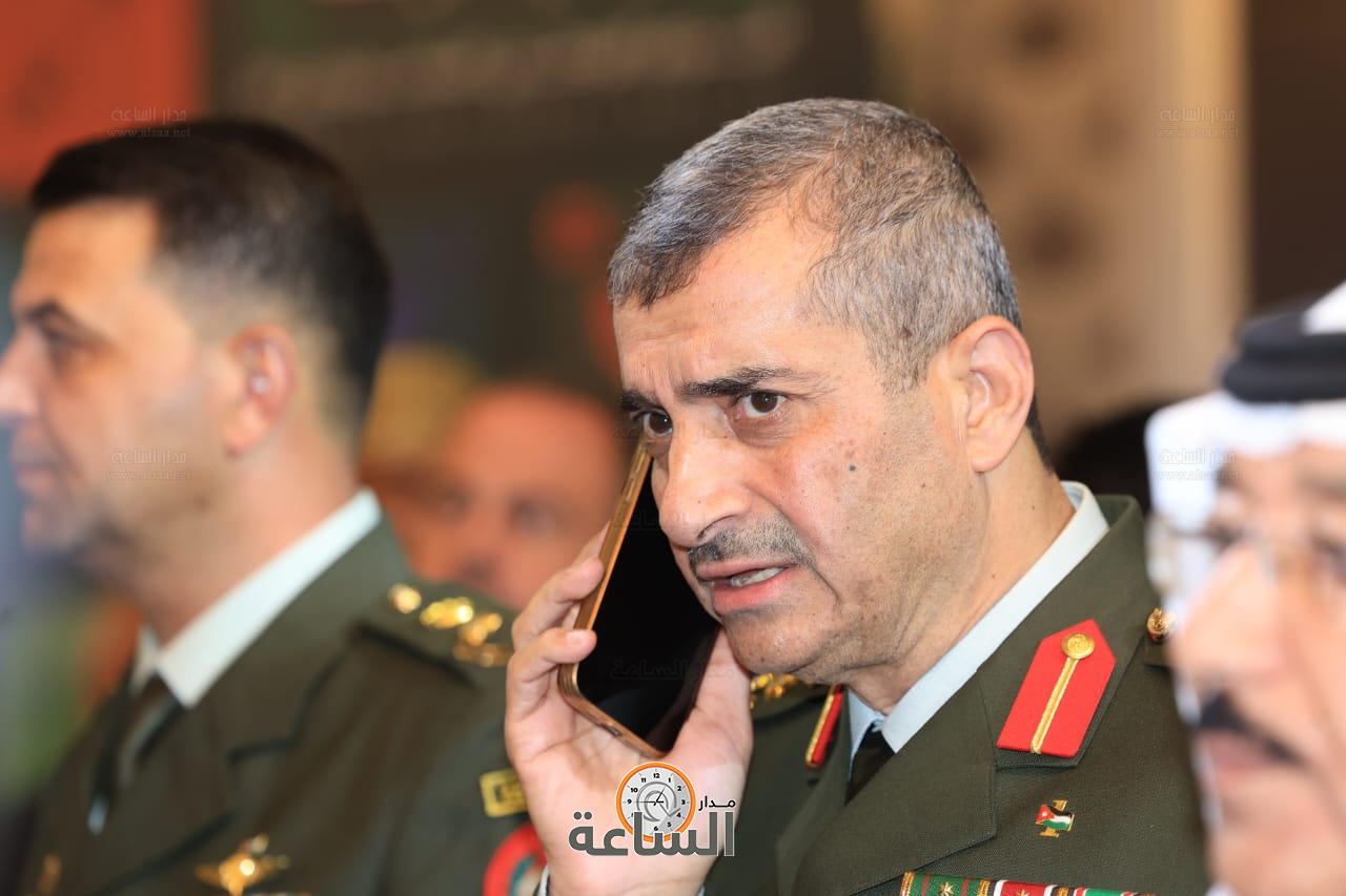 Madar Al-Saa Images 0.22354150242033788