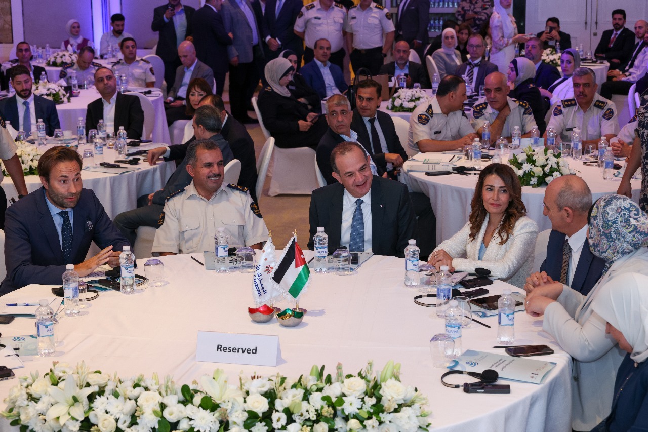 Madar Al-Saa Images 0.7694640753750331