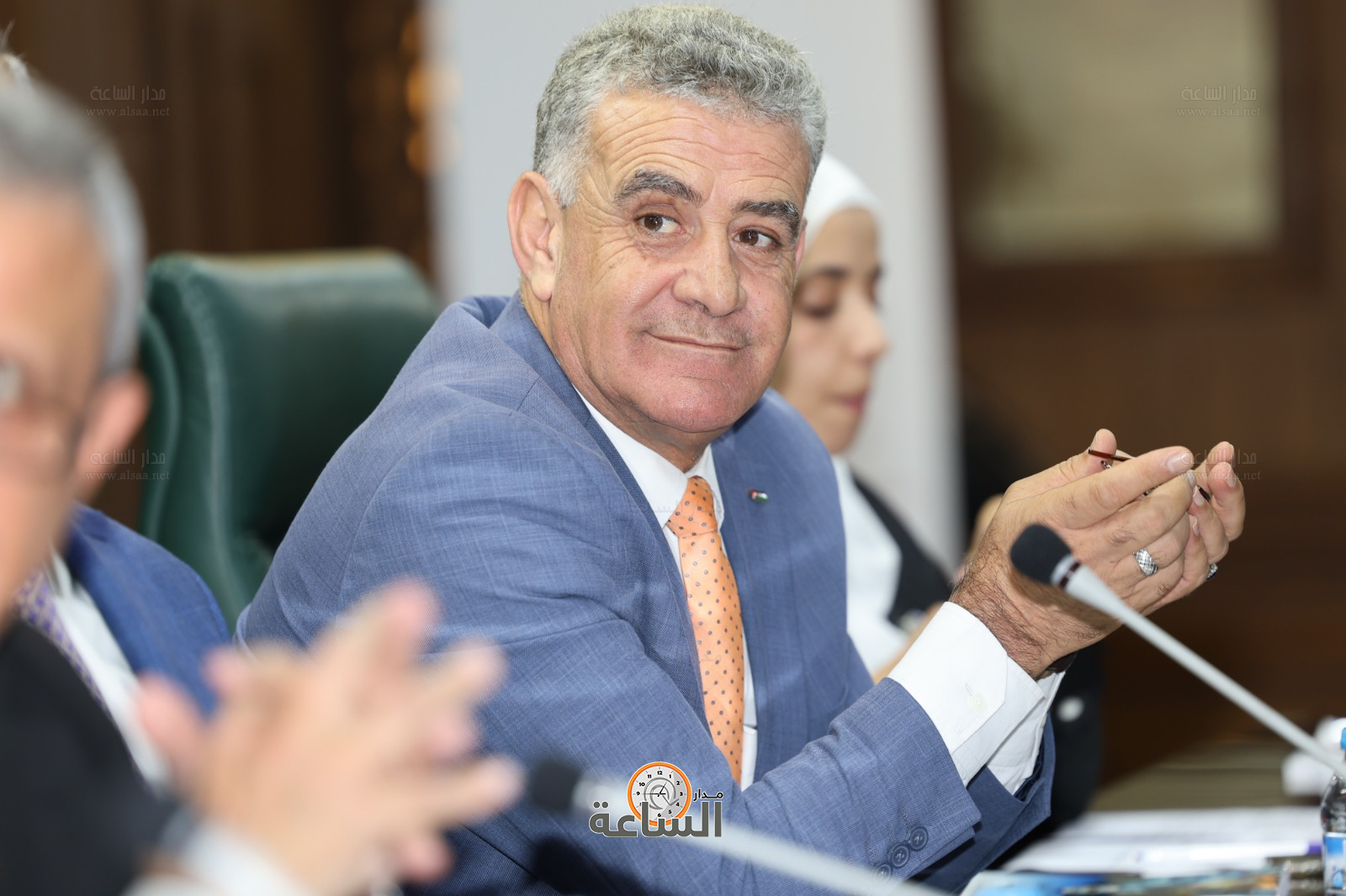 Madar Al-Saa Images 0.8501747268763382