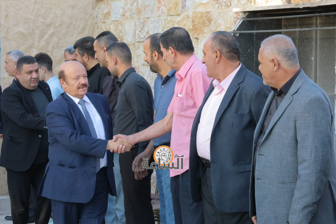 Madar Al-Saa Images 0.15652921184585222