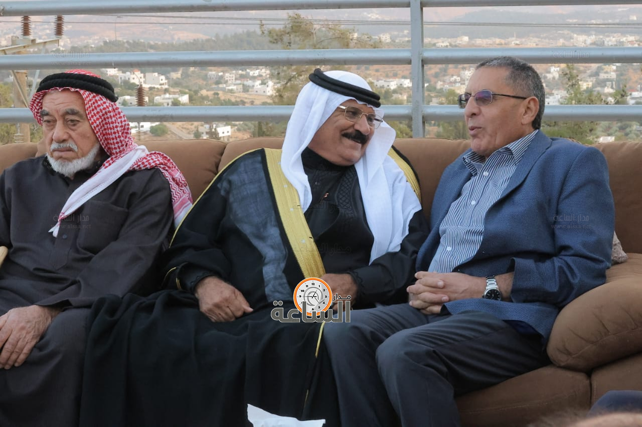 Madar Al-Saa Images 0.5628985273794127