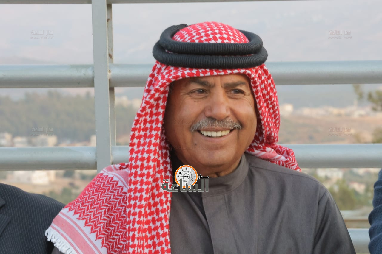 Madar Al-Saa Images 0.8608180320102004