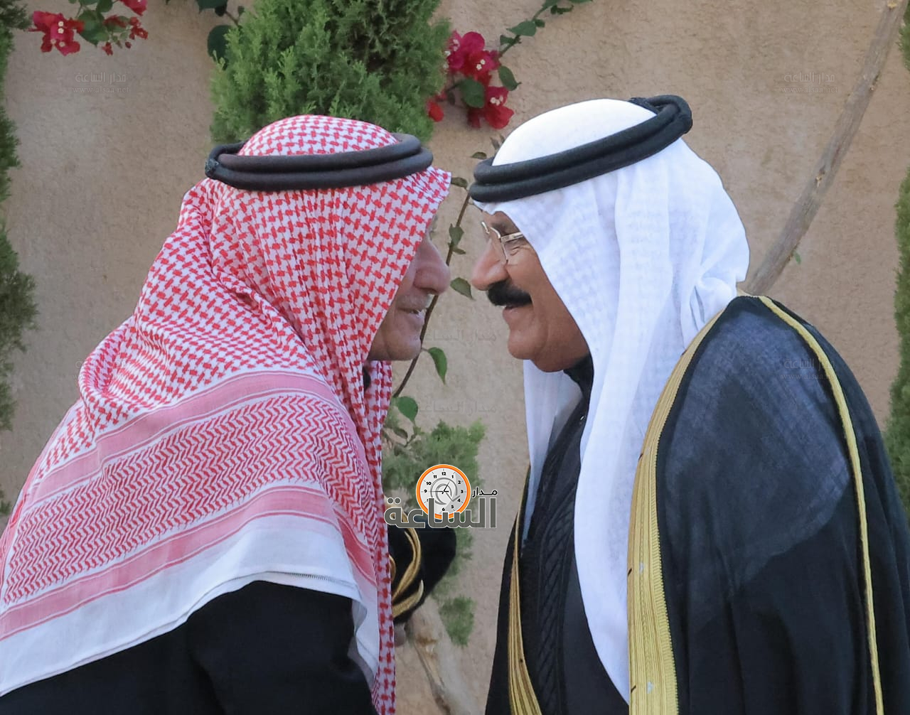 Madar Al-Saa Images 0.6200370510092733