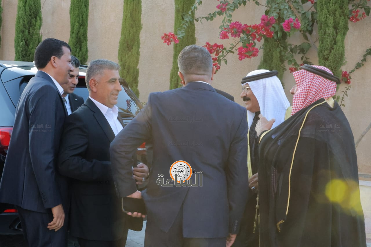 Madar Al-Saa Images 0.007907436492860964