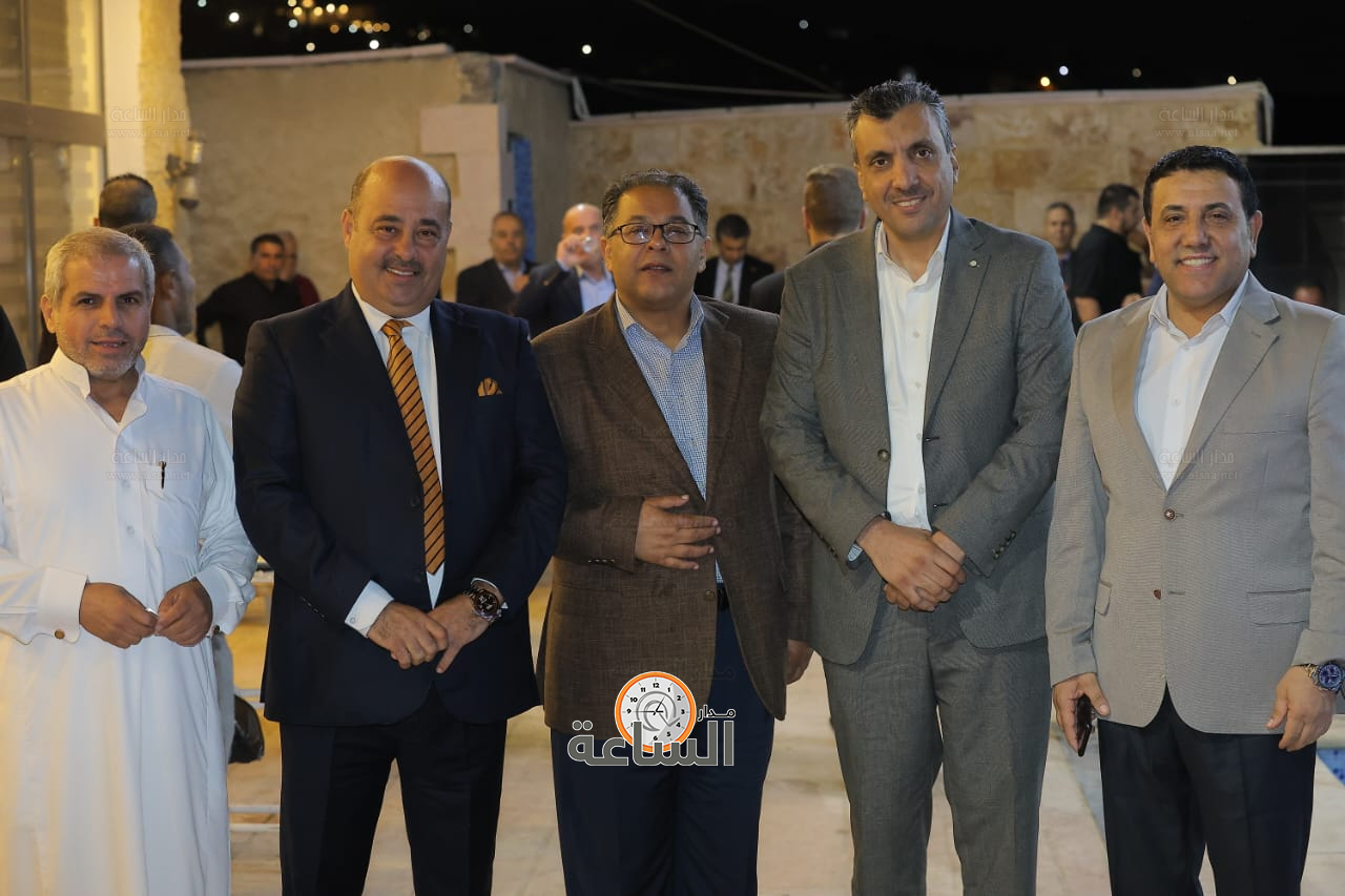 Madar Al-Saa Images 0.13767339053118532