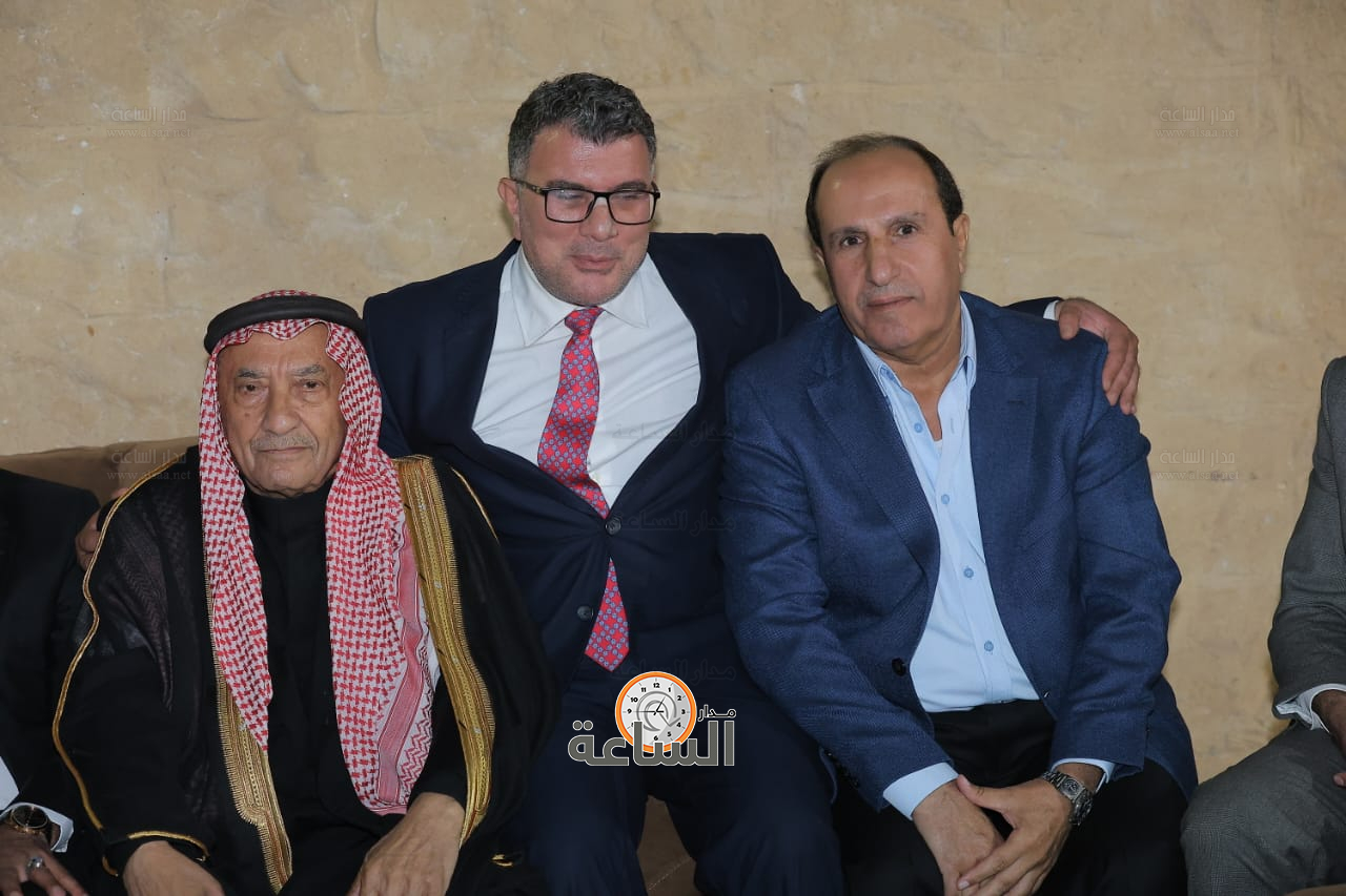 Madar Al-Saa Images 0.0041092324724908424