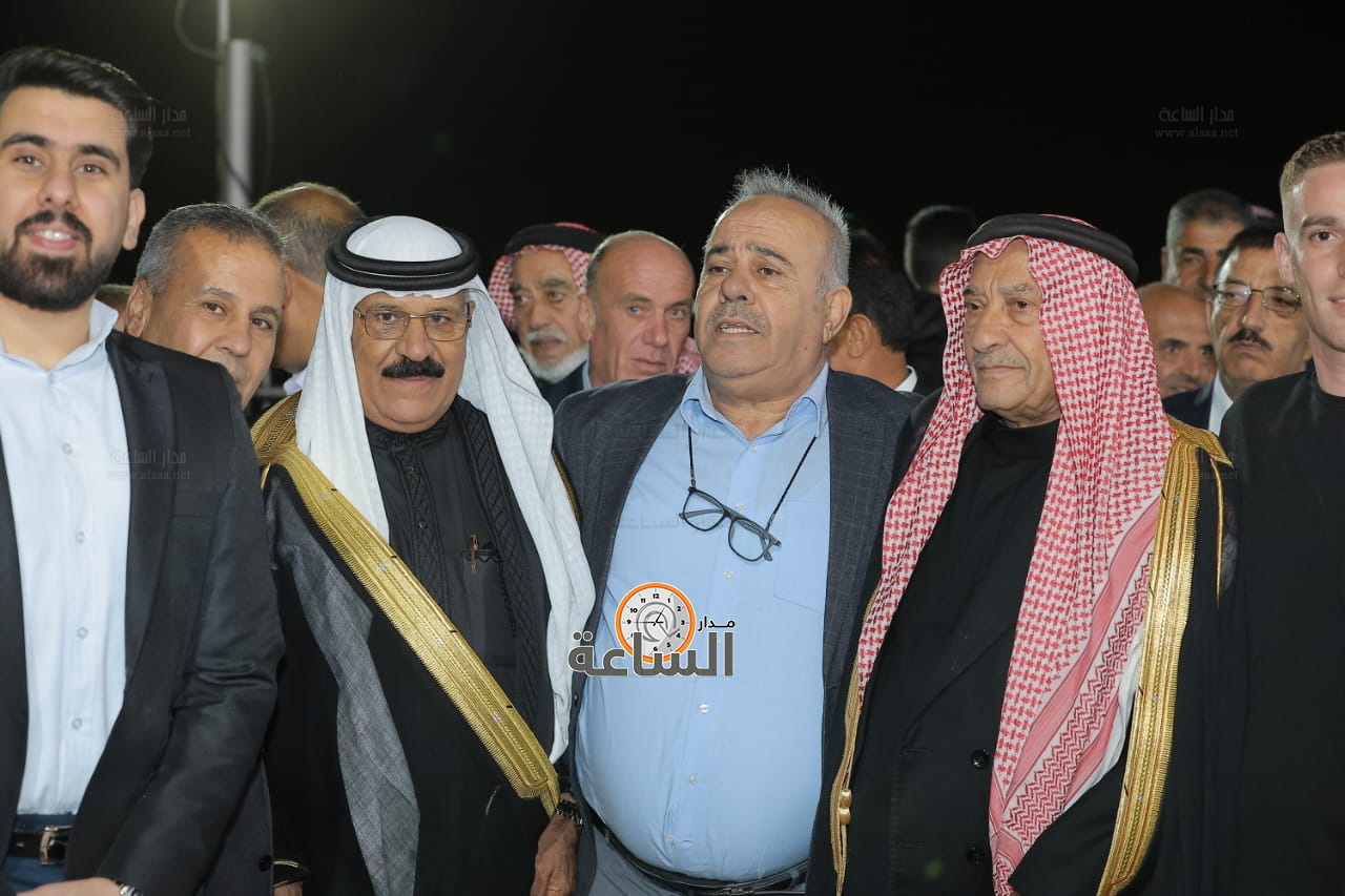 Madar Al-Saa Images 0.863918960290321