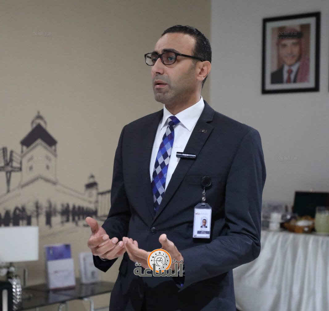 Madar Al-Saa Images 0.7564239483006098