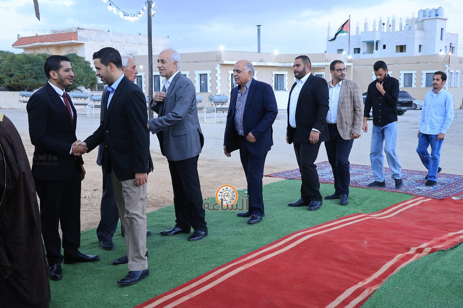 Madar Al-Saa Images 0.7221134204488094