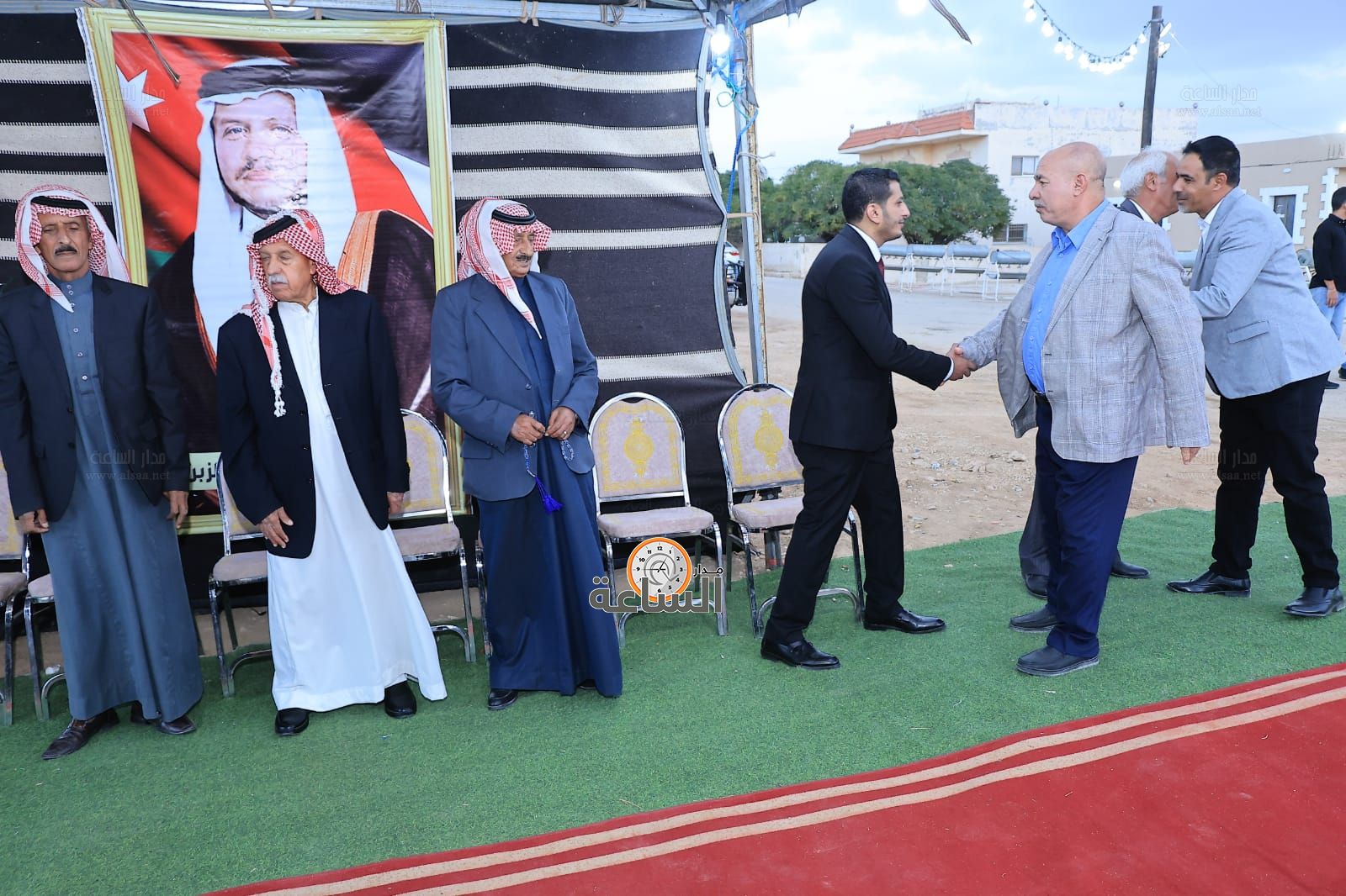 Madar Al-Saa Images 0.8957309589517624