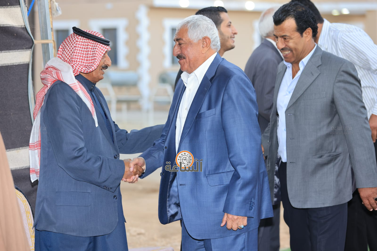 Madar Al-Saa Images 0.8787801320795557