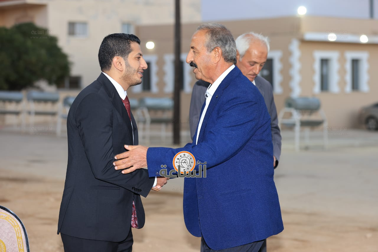 Madar Al-Saa Images 0.9369402149209101