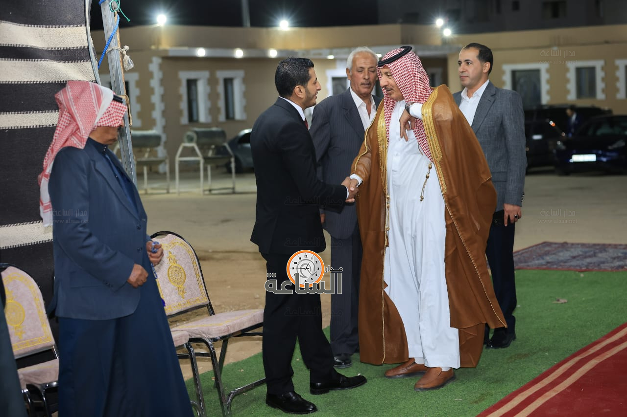 Madar Al-Saa Images 0.03985907481391848