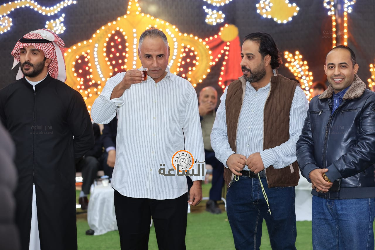 Madar Al-Saa Images 0.9177000765693786