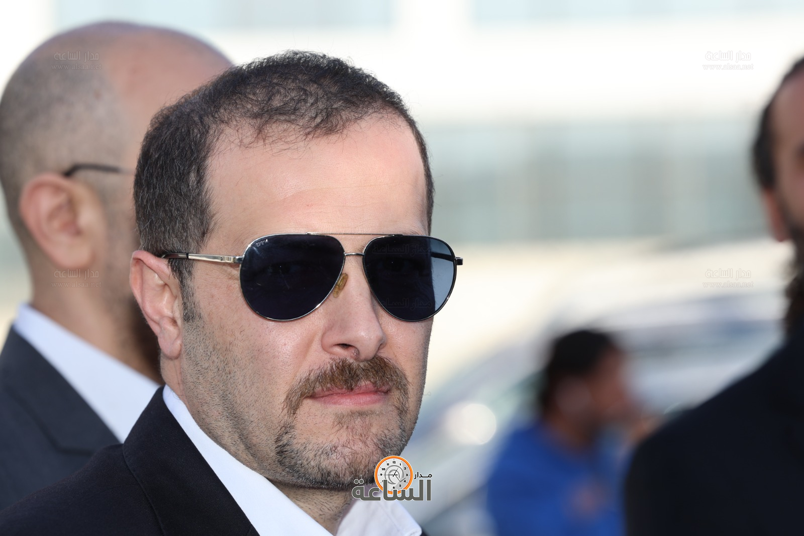 Madar Al-Saa Images 0.35926378756651345