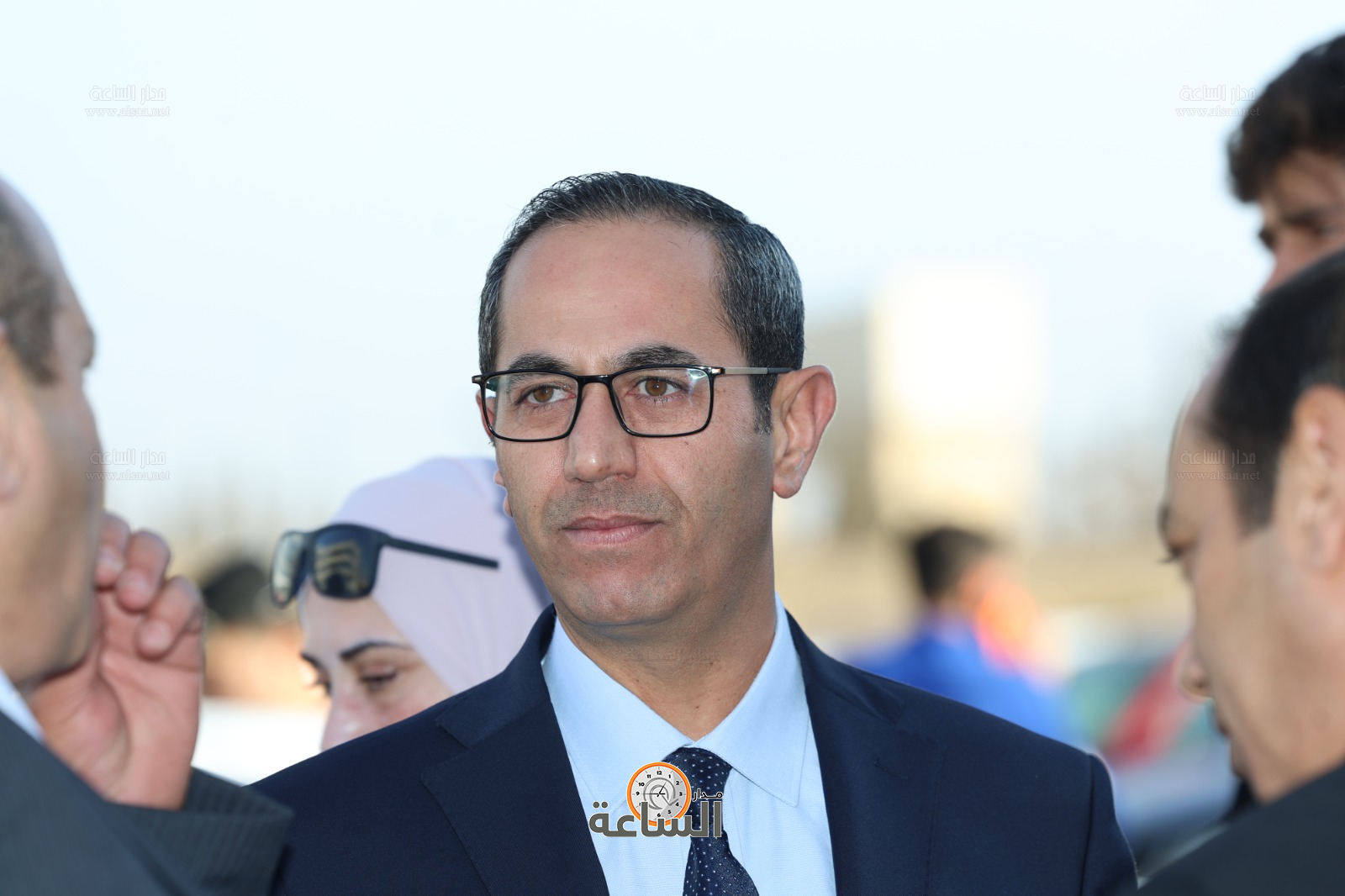 Madar Al-Saa Images 0.8844999814815849