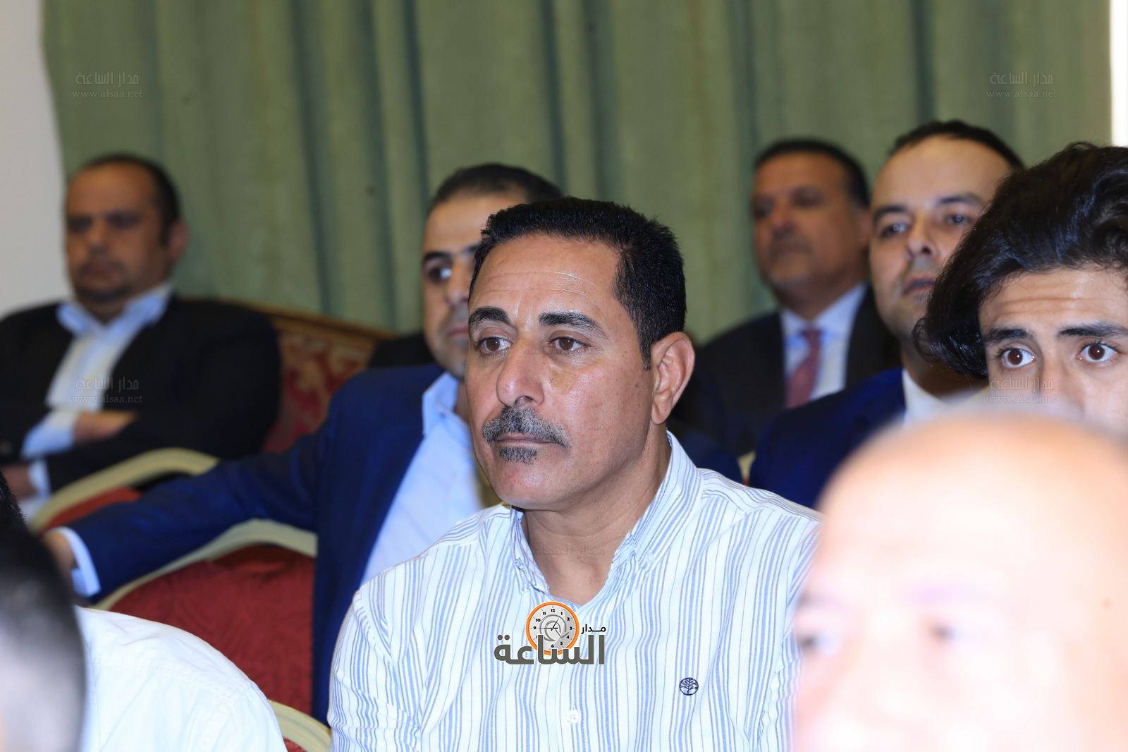 Madar Al-Saa Images 0.8587553026944925