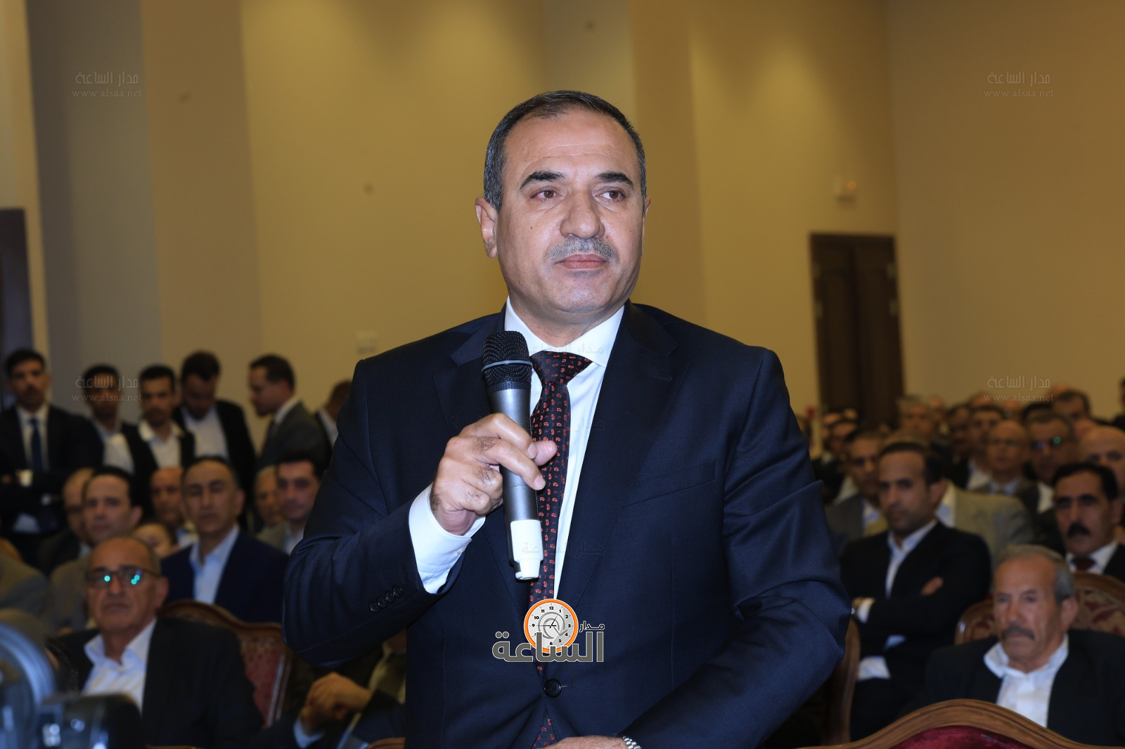 Madar Al-Saa Images 0.5195115550471449