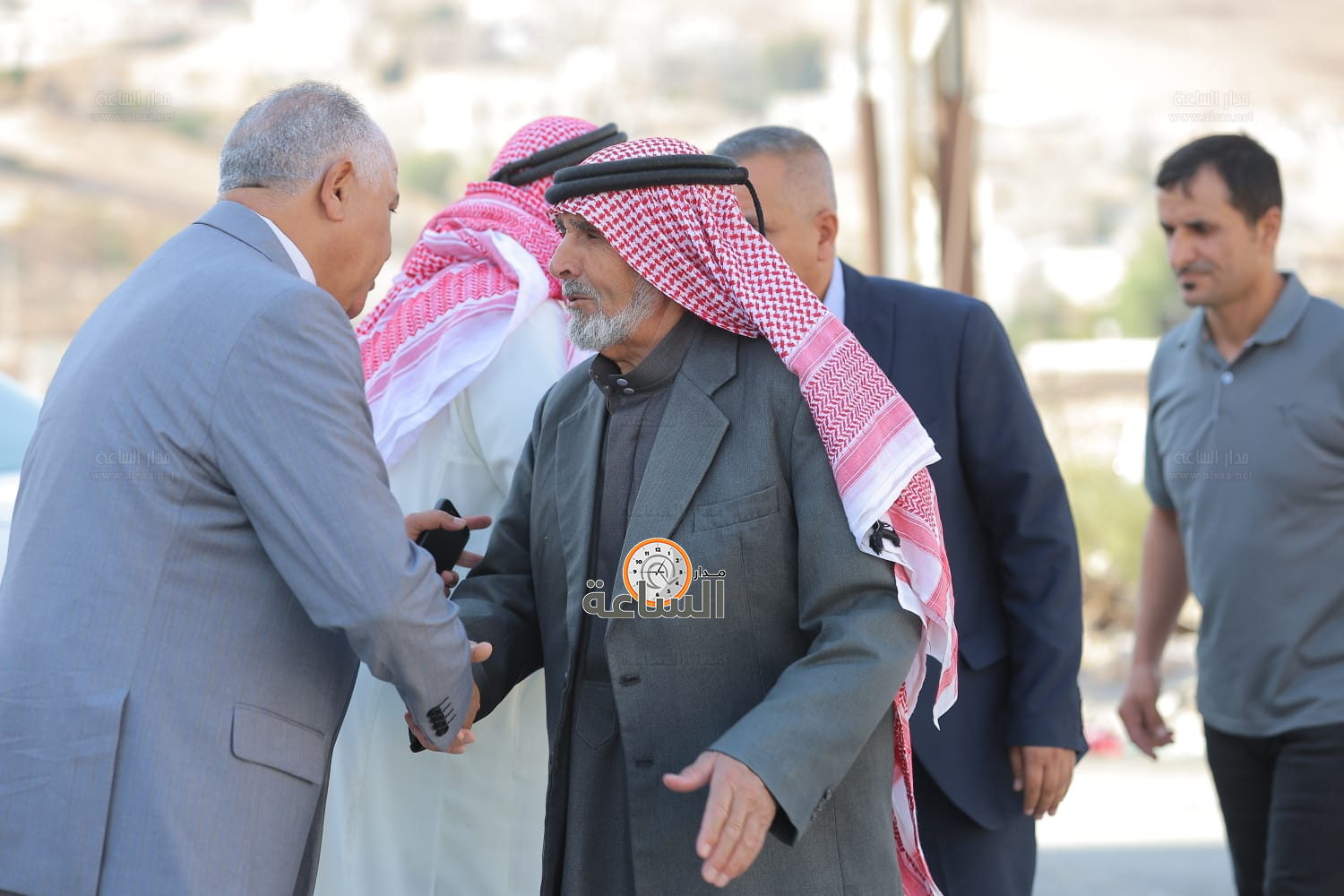 Madar Al-Saa Images 0.003485639482685432