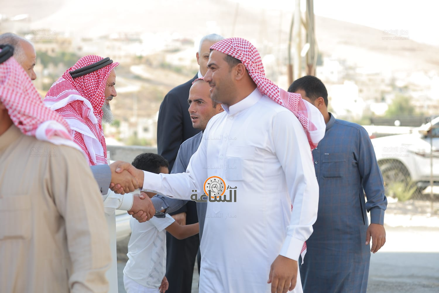 Madar Al-Saa Images 0.2495799267734622