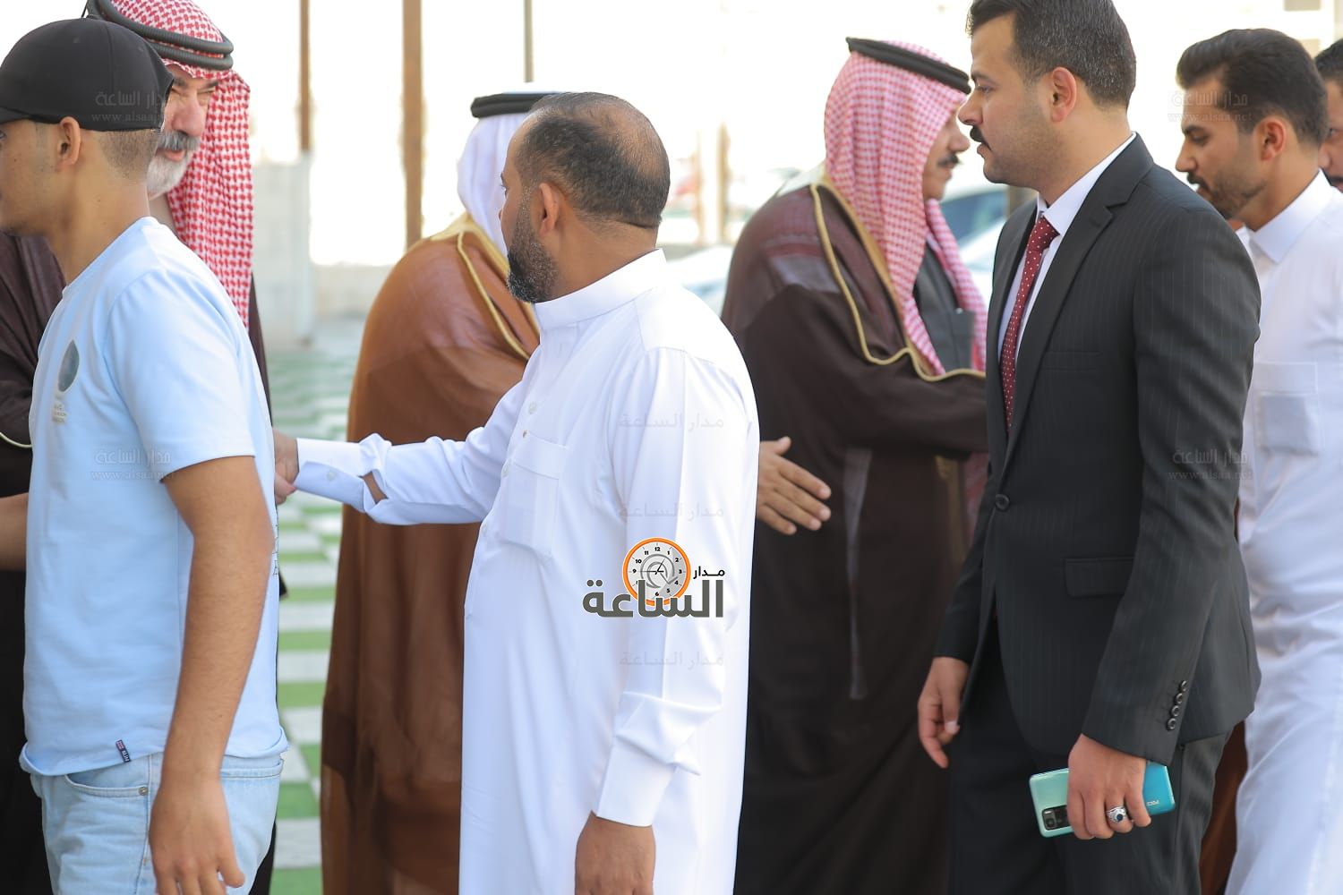 Madar Al-Saa Images 0.7088600684122378