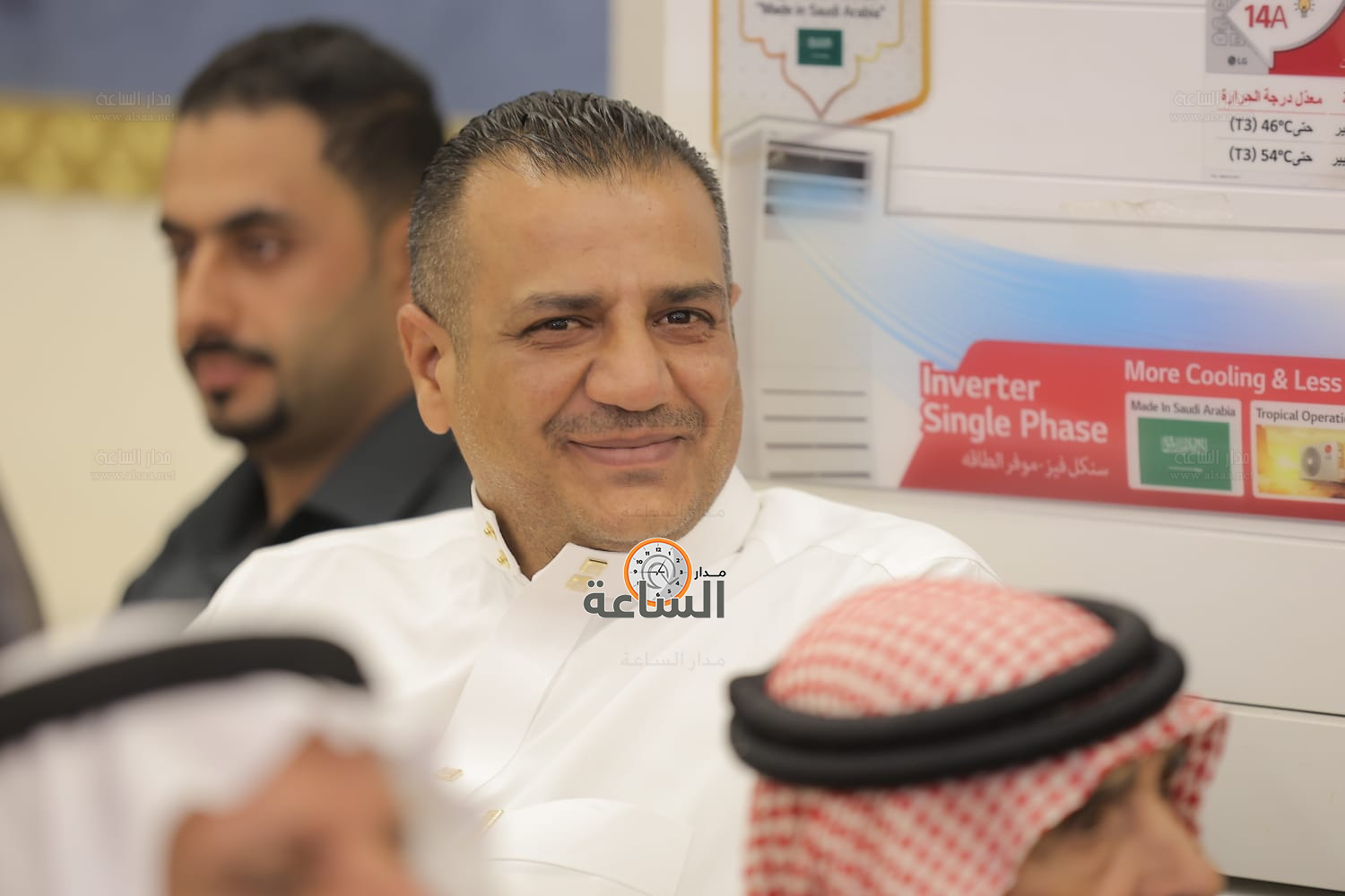 Madar Al-Saa Images 0.9926539507429324