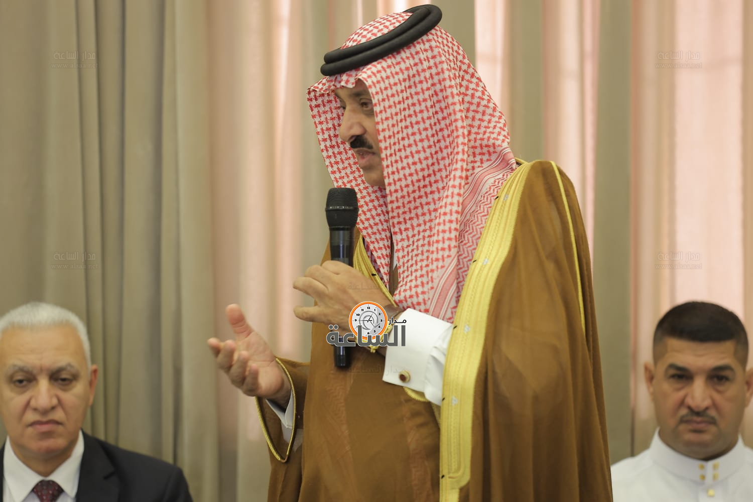 Madar Al-Saa Images 0.057804318360552887