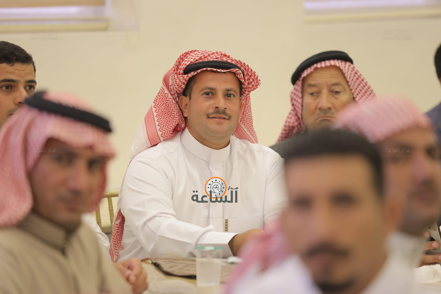 Madar Al-Saa Images 0.990026133610099