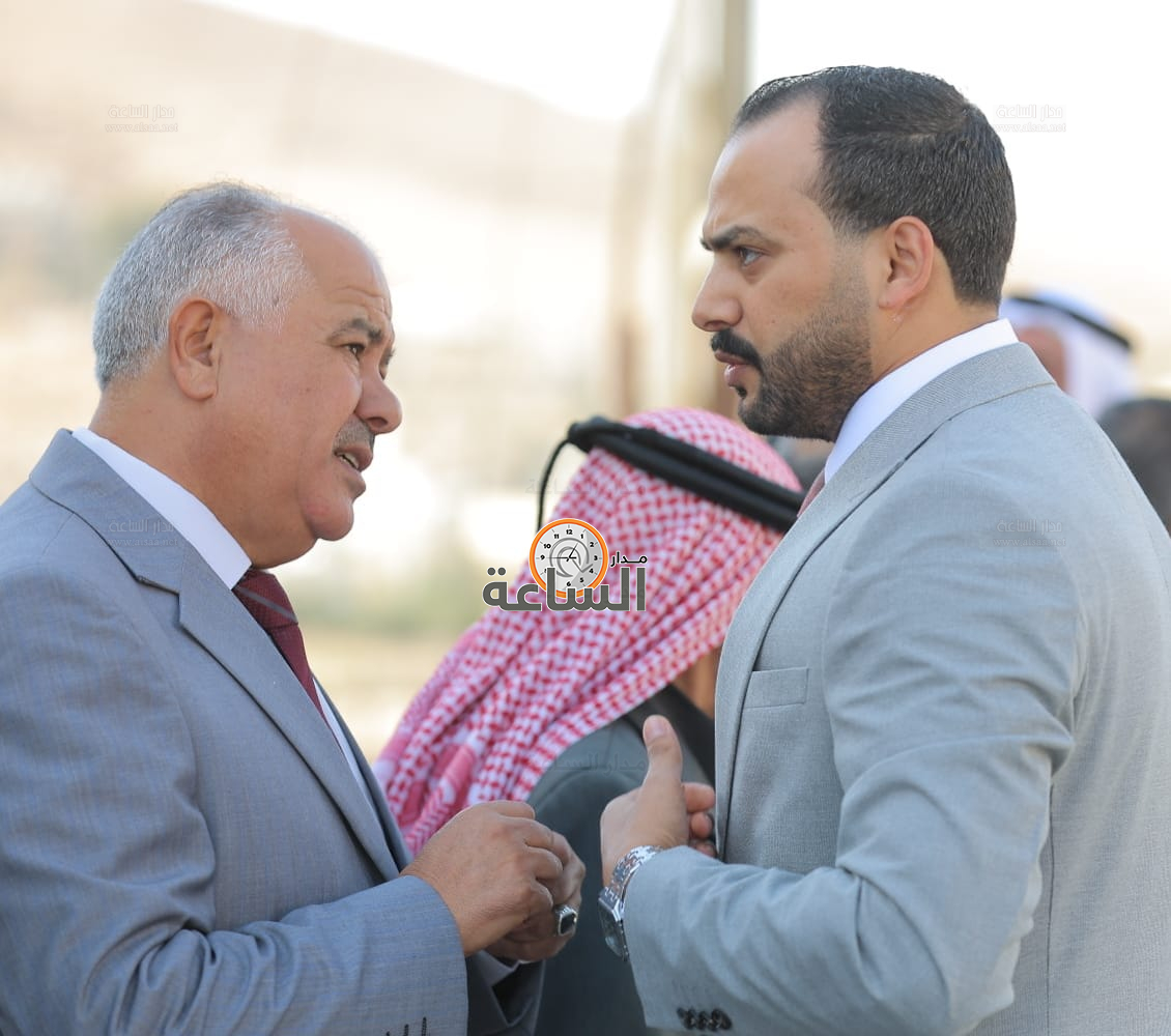 Madar Al-Saa Images 0.9895723031908829