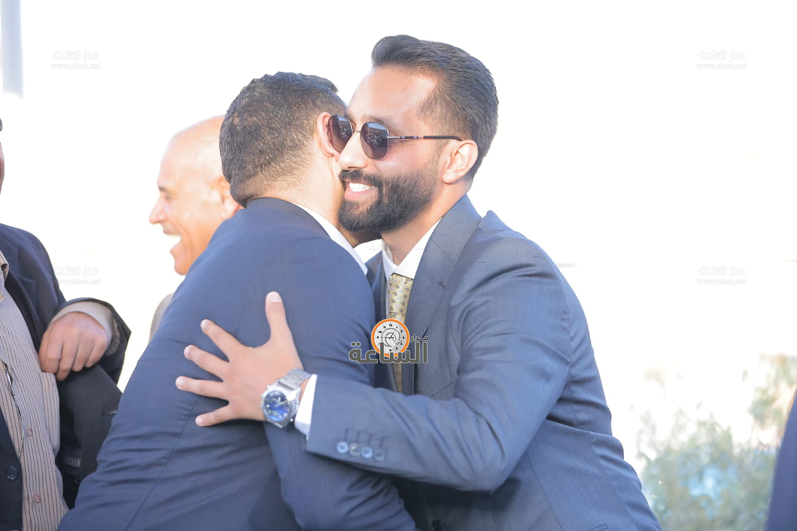 Madar Al-Saa Images 0.48106725235870174