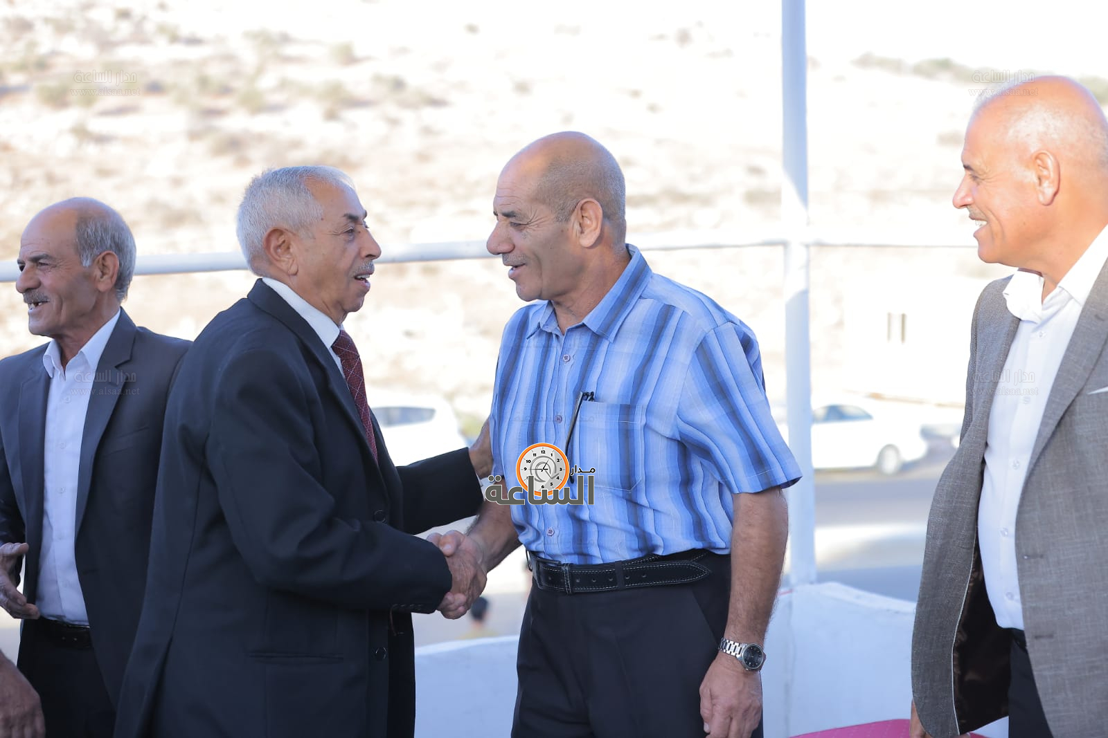 Madar Al-Saa Images 0.4992538354148187