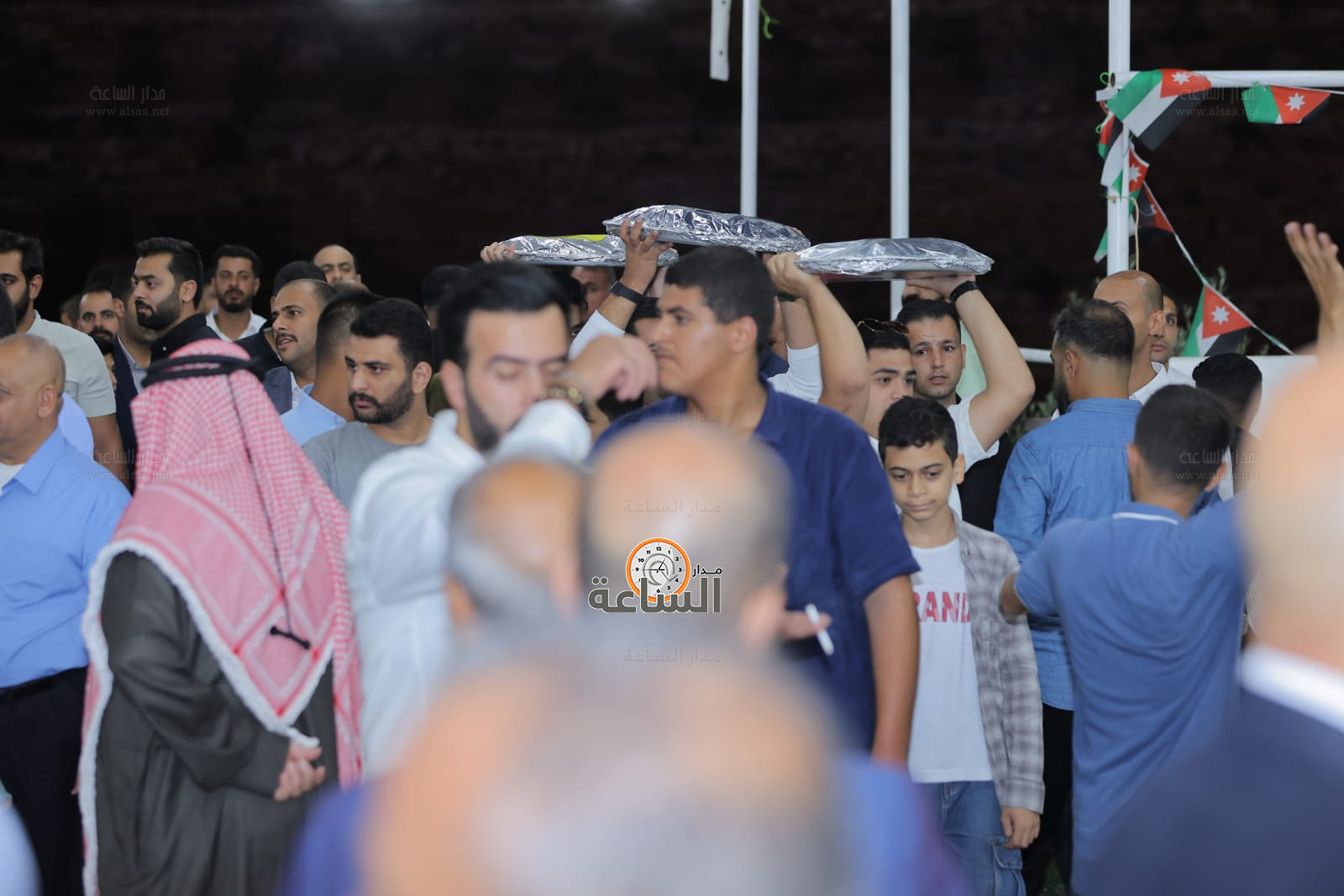 Madar Al-Saa Images 0.07639188501500915