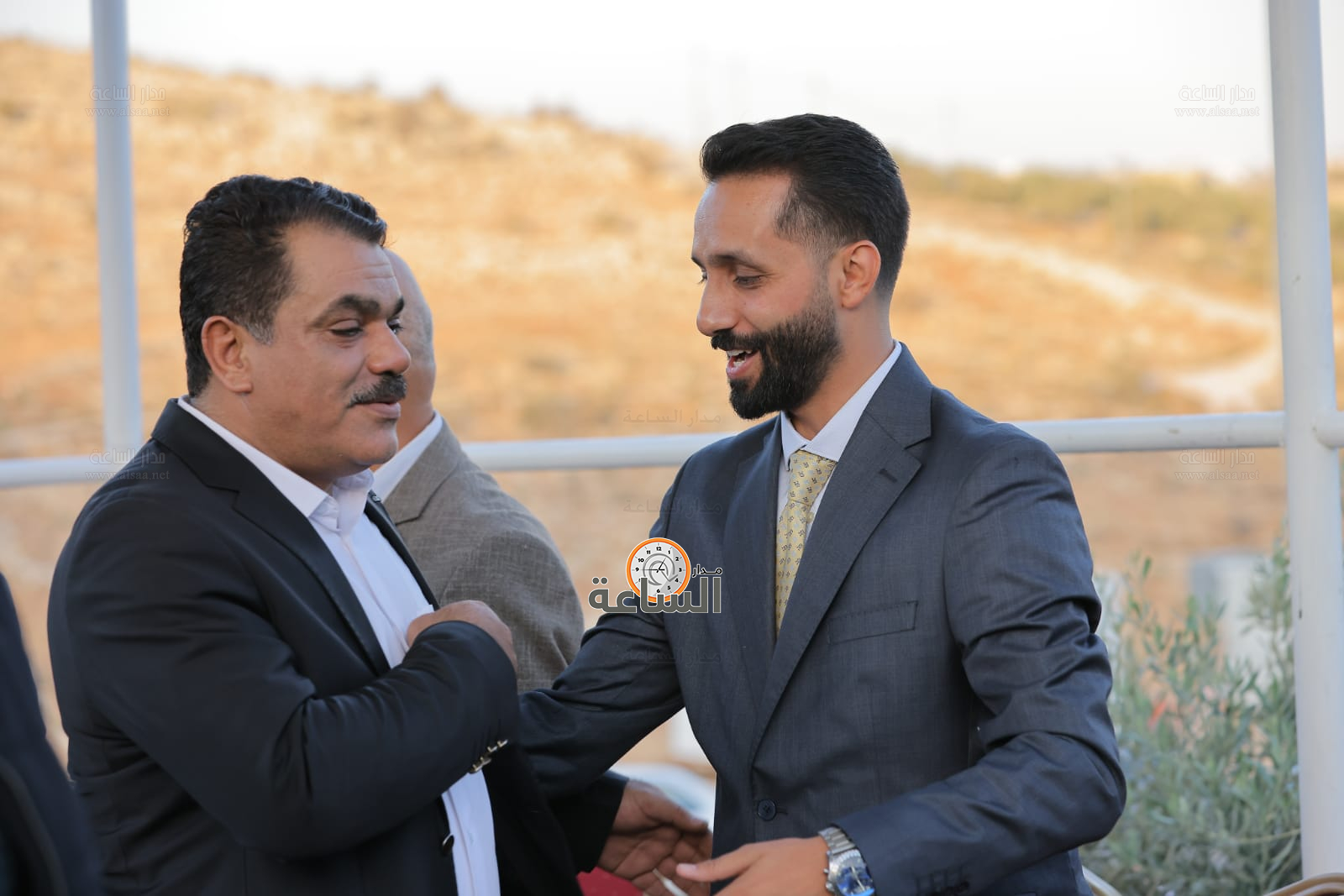 Madar Al-Saa Images 0.506794365384499