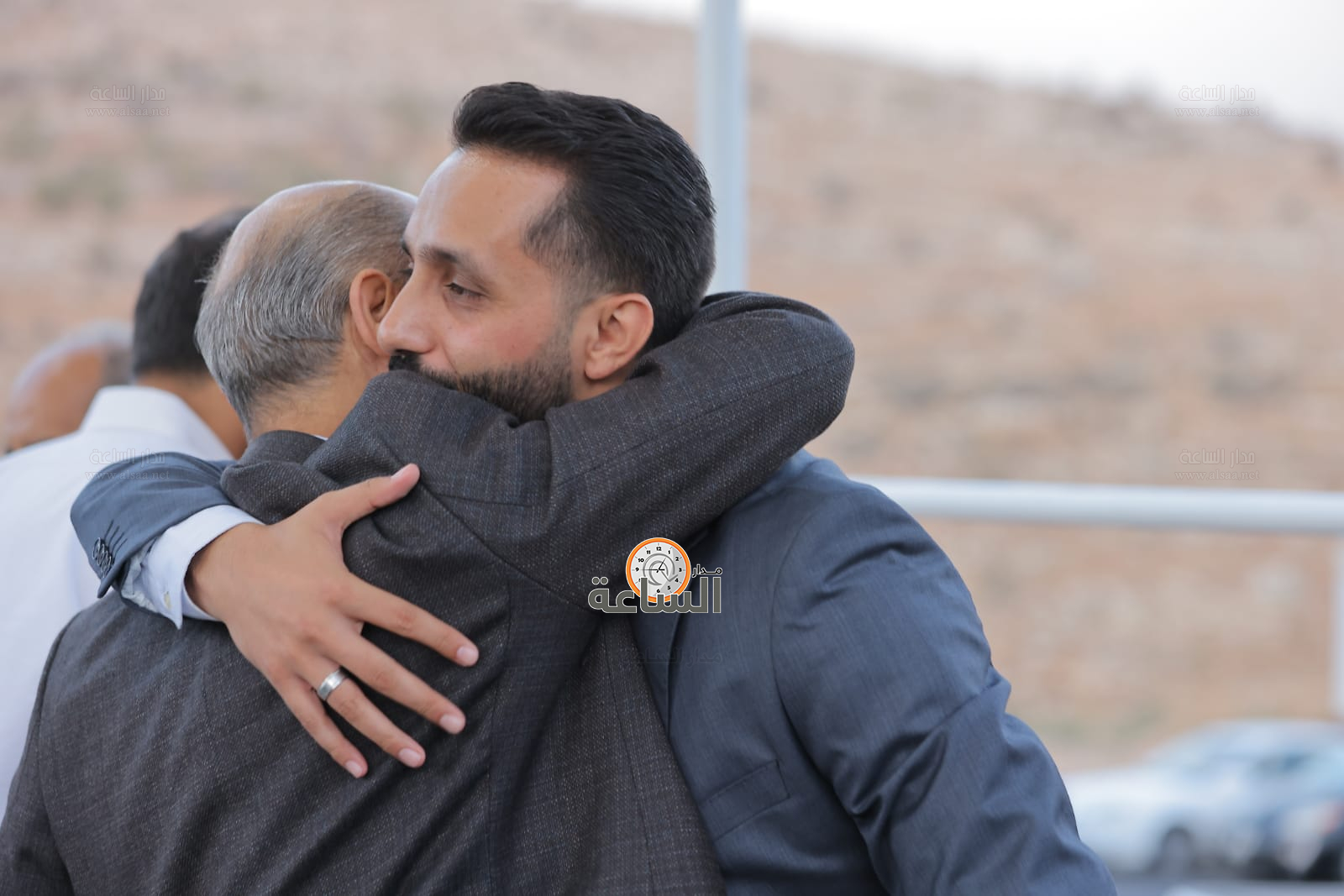 Madar Al-Saa Images 0.06593360334607679