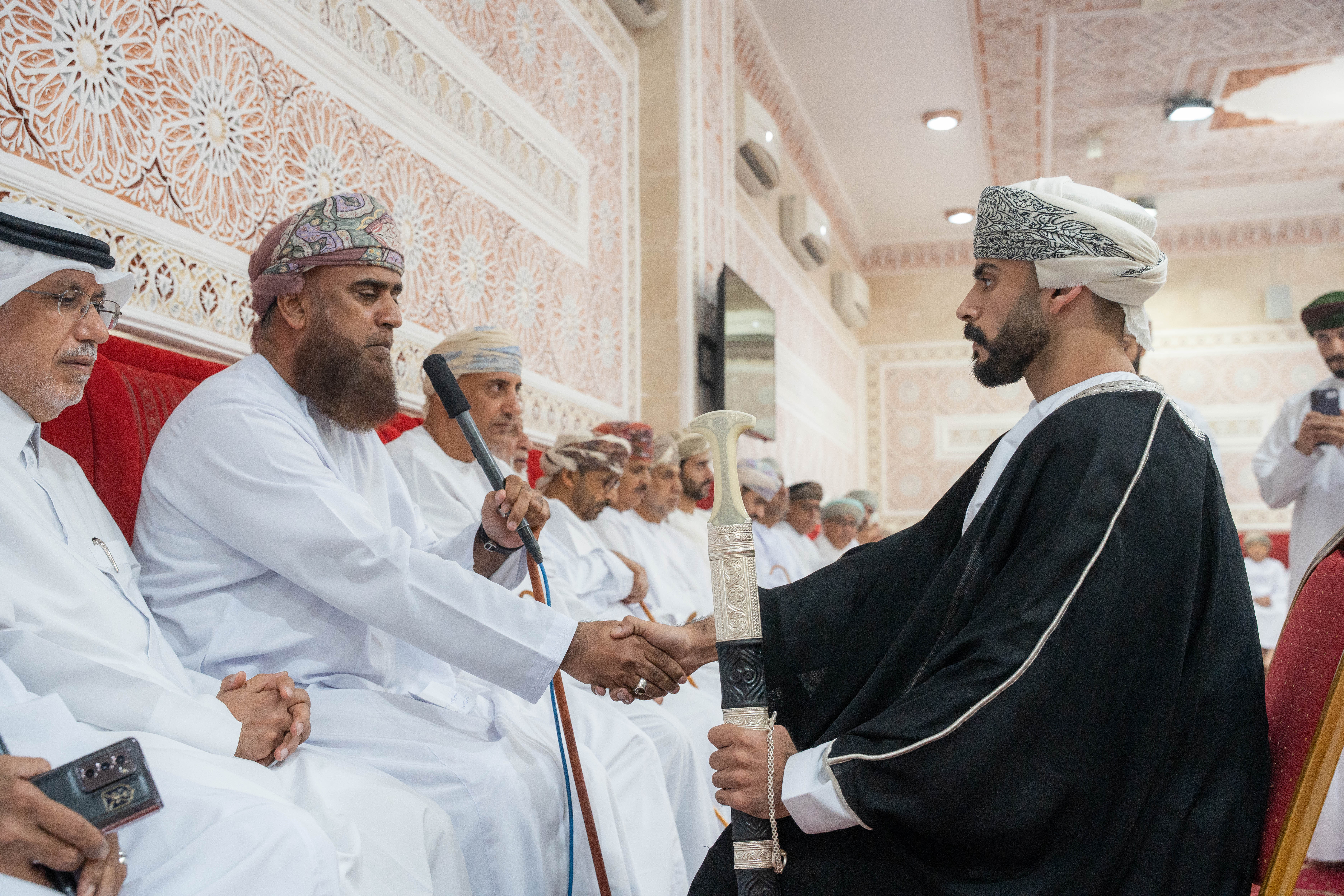 Madar Al-Saa Images 0.7315968229651448