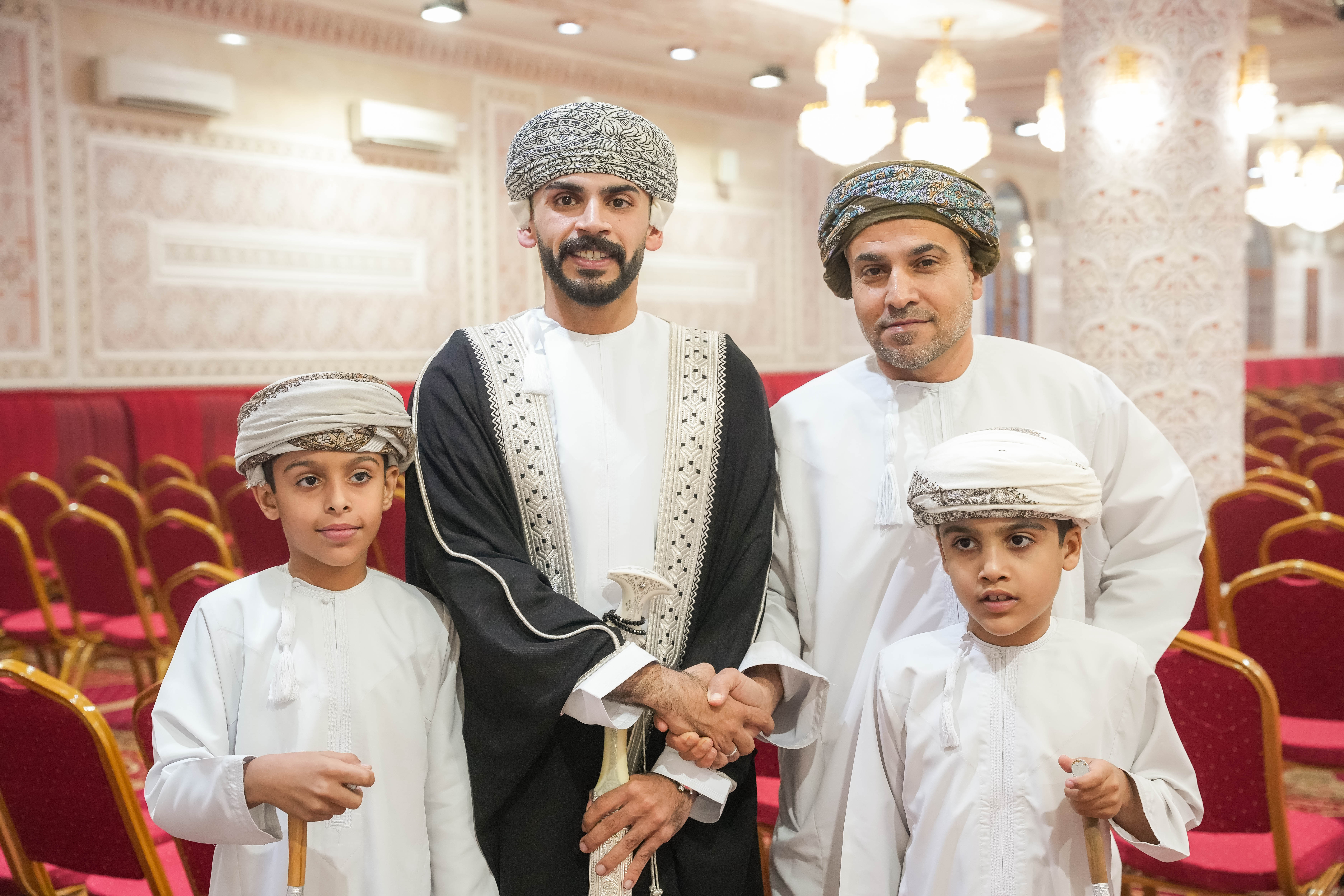 Madar Al-Saa Images 0.8765420464937359