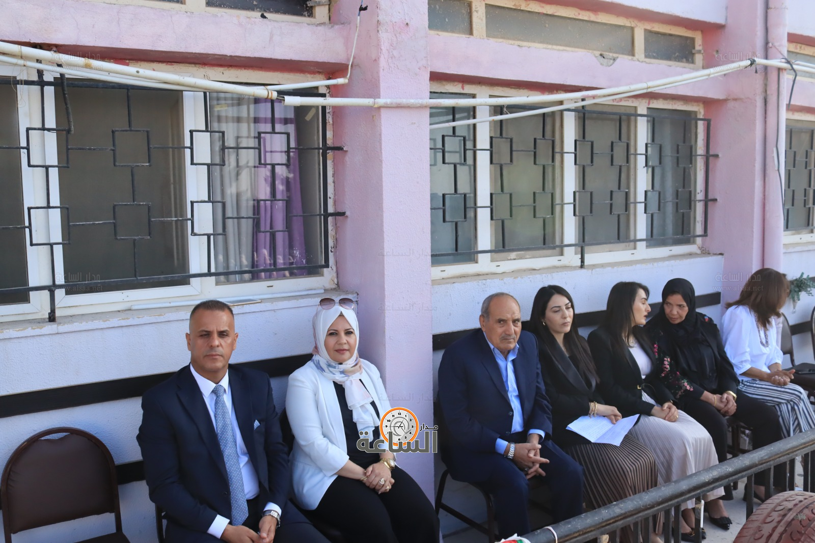 Madar Al-Saa Images 0.5626402427501173