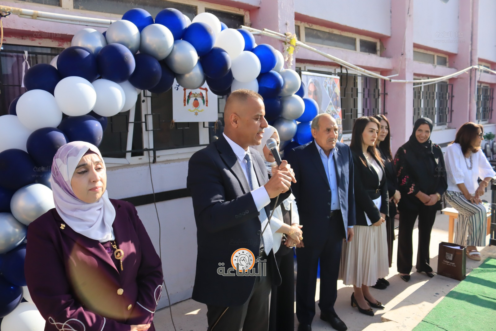 Madar Al-Saa Images 0.5000109210851683