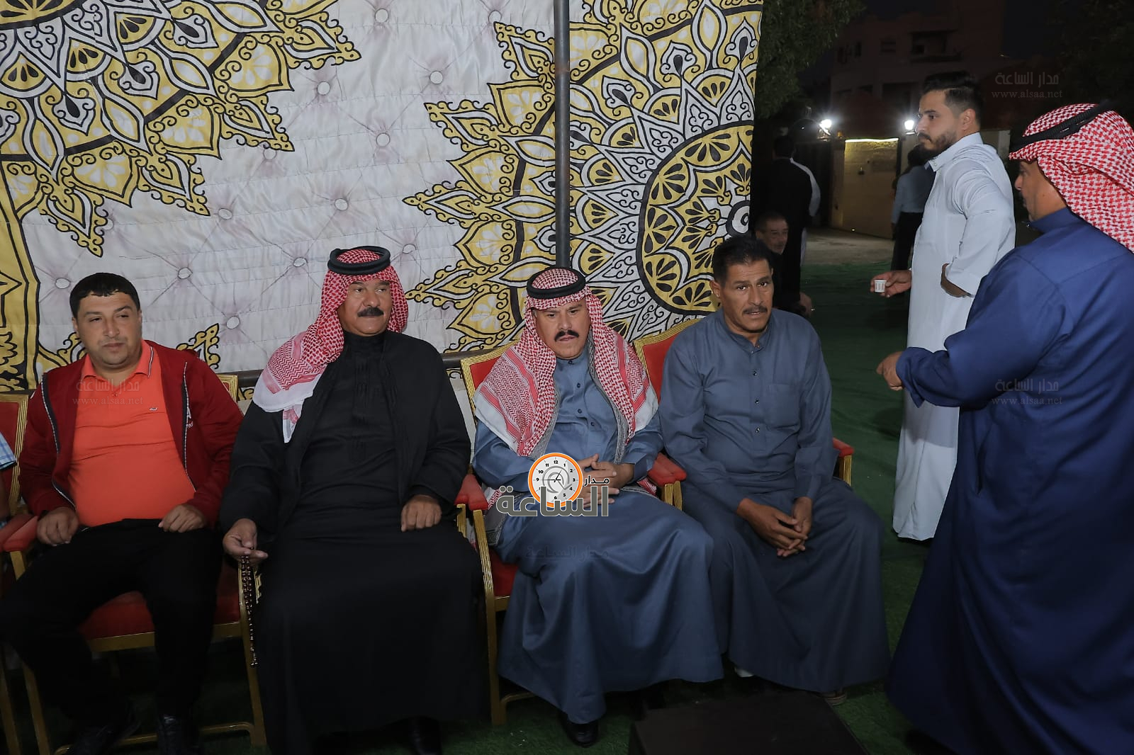 Madar Al-Saa Images 0.9376903511682764