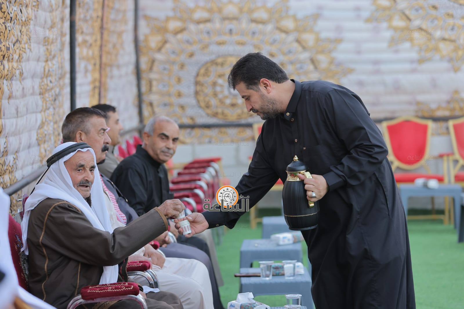 Madar Al-Saa Images 0.3999131438385979