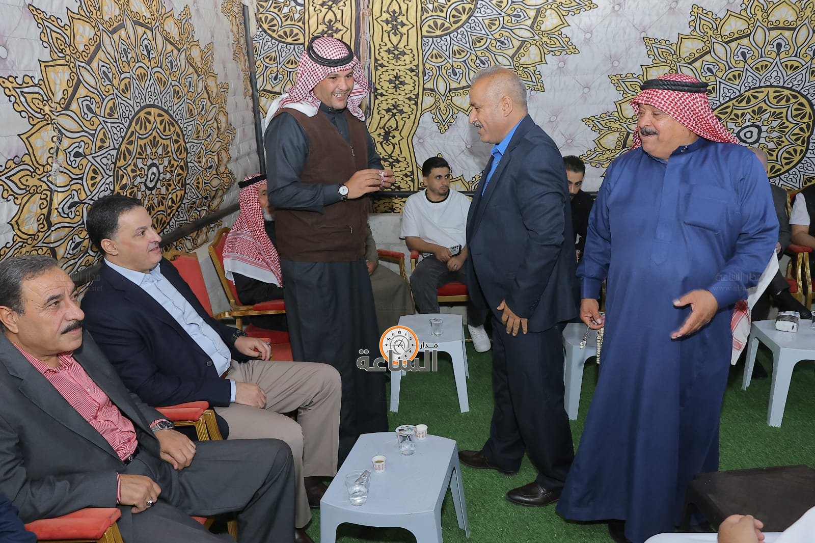 Madar Al-Saa Images 0.4222235611014862