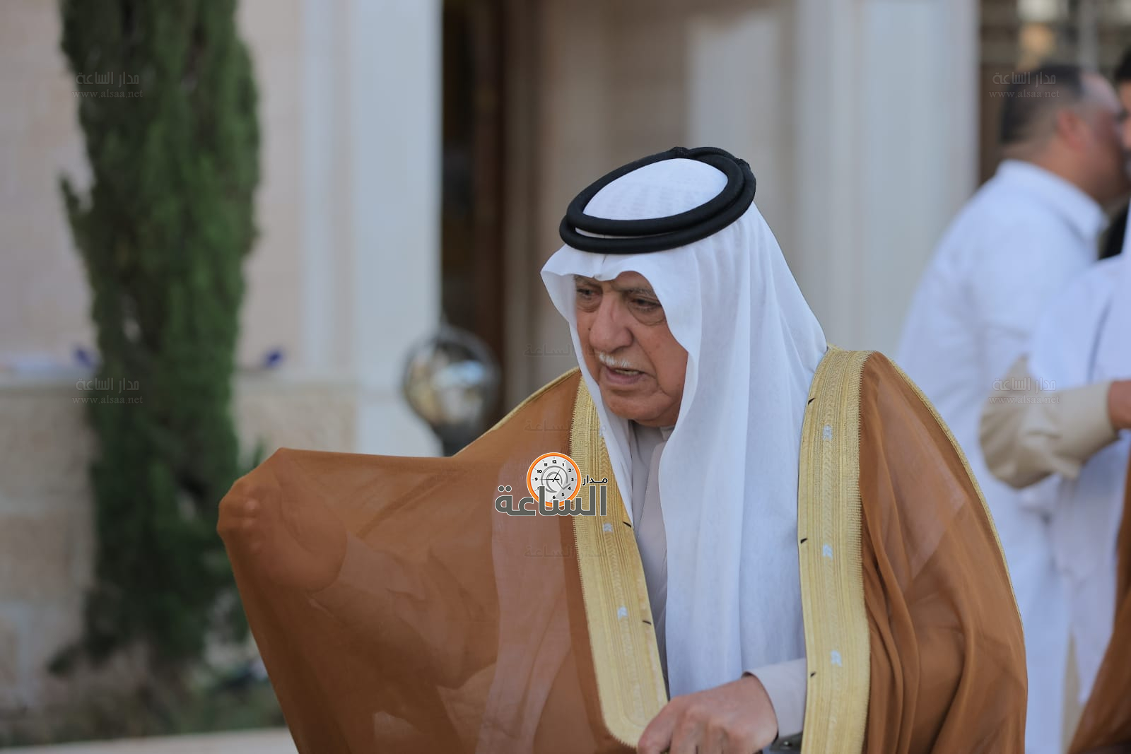 Madar Al-Saa Images 0.6464472753012758