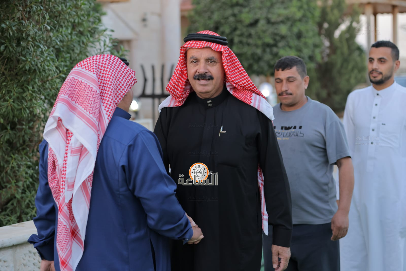 Madar Al-Saa Images 0.45512872752368005