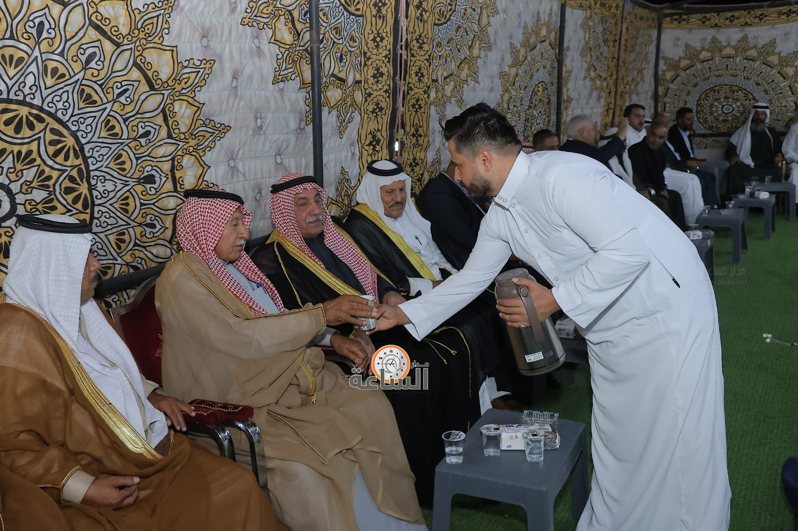 Madar Al-Saa Images 0.7023403794111389