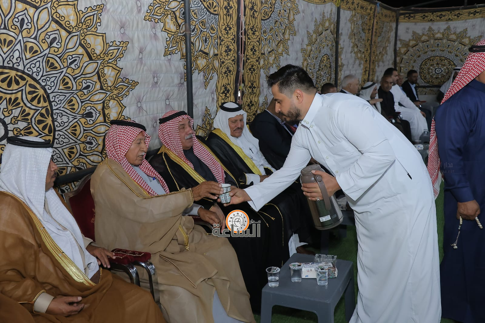 Madar Al-Saa Images 0.33374648922828765