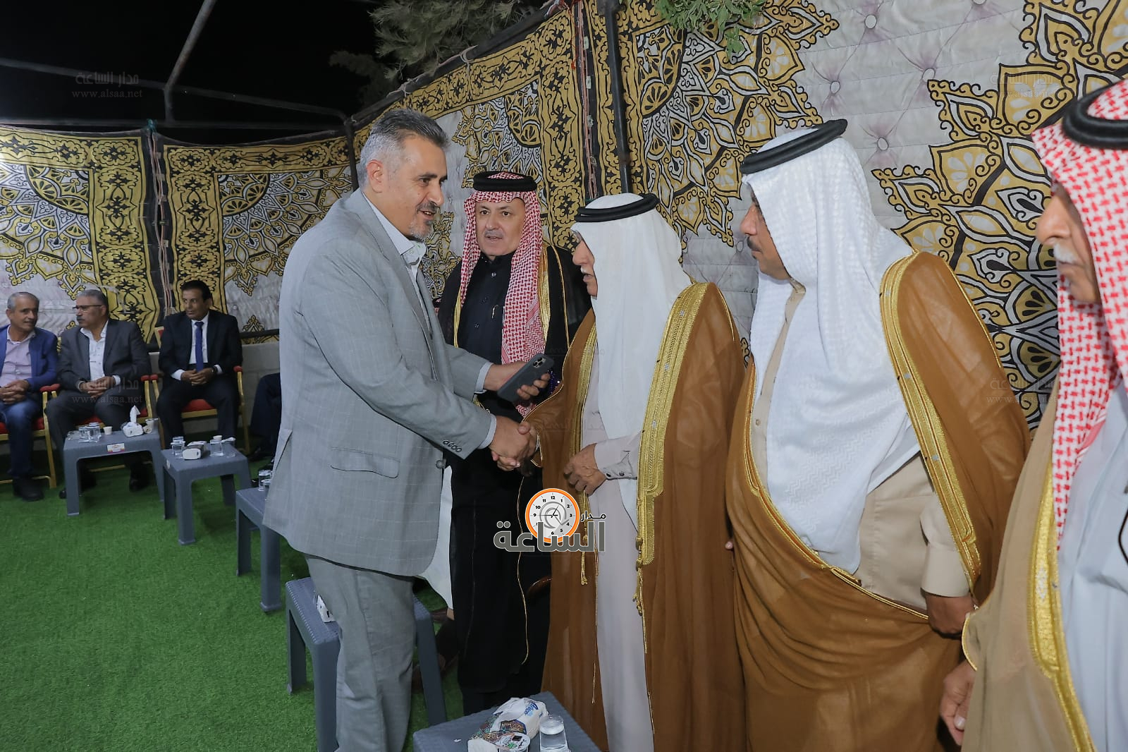 Madar Al-Saa Images 0.4684971275027594